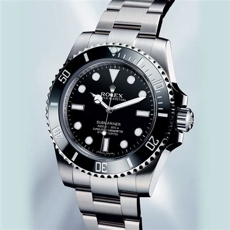 platinum rolex submariner